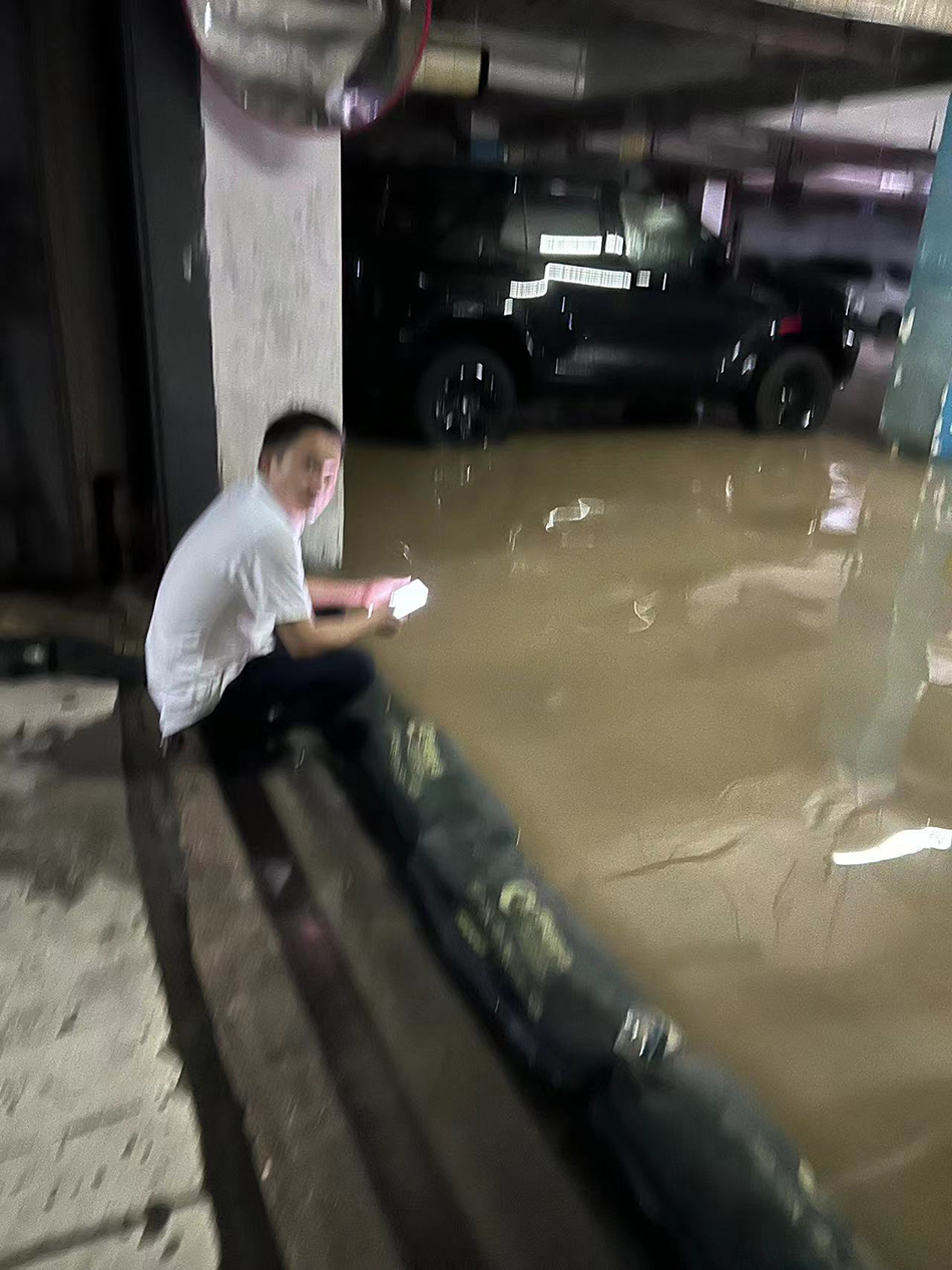 gCrBZhbhb2MrZBRZ.jpg